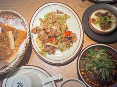 -纳鲁孜·新疆特色餐厅(上海悦荟广场店)