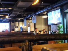 -麦凯伦烧烤·精酿超级工厂店(金桥总店)