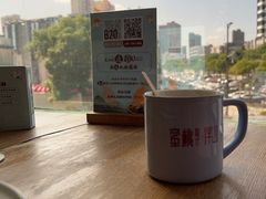 -蜜桃餐厅·伴山(湖滨商业街店)