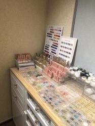 -甲·铺轻奢美甲美睫
