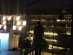 -顽啤熊·酒客酒馆(苏城夜景必选店)