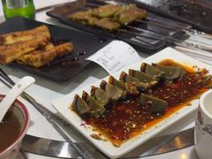 -哈尔滨烧烤·山河村铁锅炖(交大店)
