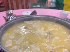 -侠成水上农庄(工业大道店)