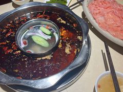 菌汤鸳鸯锅-大队长主题火锅(观音桥店)