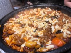 春川芝士铁板肥牛鸡-韩见·韩式拌饭·炸鸡(石厦店)