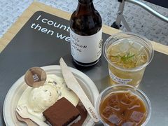 -HUGS coffee(东区店)