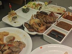 -山焱·炭火自助烤肉(周浦万达店)