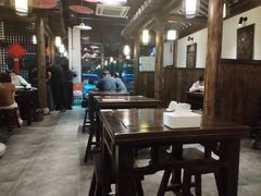 -聚汇三少·龙虾·中餐厅(莫邪路新天地店)