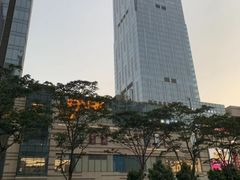 -IPARK购物中心