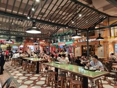 -大食代美食广场(上海中心店)