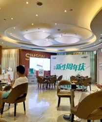 -新生植发·植养护一体