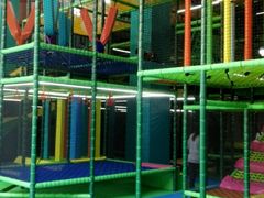 -蒙特利亲子乐园