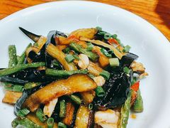 -柴窝堡22号辣子鸡·传承新疆菜