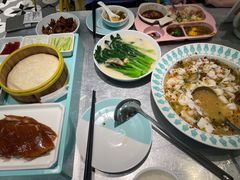 -姚姚酸菜鱼·金戈戈香港豉油鸡(喜荟城联名店)