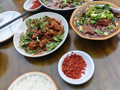 -小杨翘脚牛肉