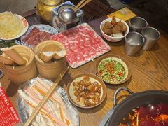 -萍姐火锅·公路夜市(武汉首店)