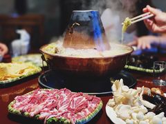 酸菜骨头锅-那家老火锅老北京铜锅涮肉(长白南路店)