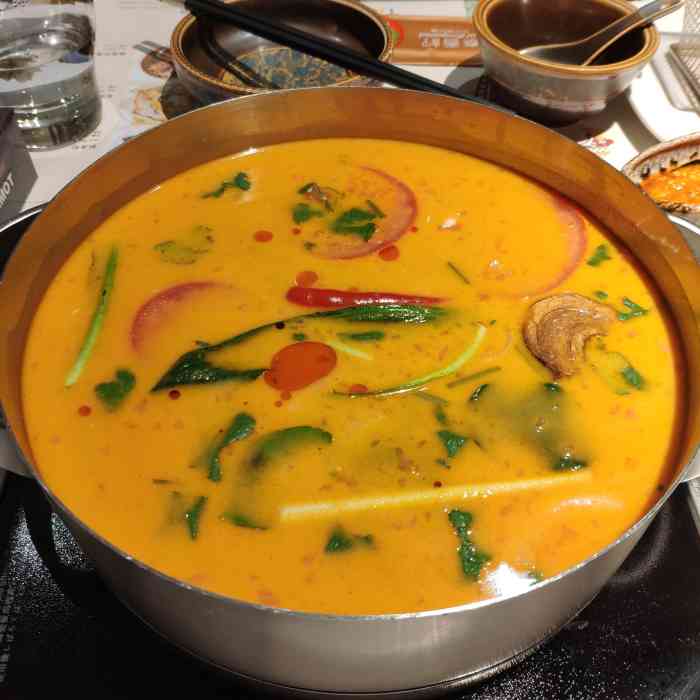 泰香柠(射洪店)-"家里小朋友聚餐 就来这里试试锅底选的冬.