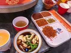 -秦炉烤肉(财富中心店)