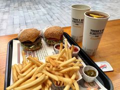 -The Habit Burger Grill 哈比特汉堡(复兴soho店)