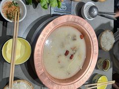 -阿婆情腊排骨火锅·野生菌季(古城旗舰店)
