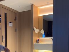 -涨巢·潮玩水疗局