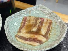 -臻牛烤肉