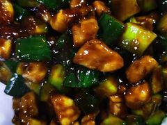 -明月食府(二区干二路店)