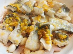 黄椒酱焗鲜鲈鱼-潮界(凯德晶萃店)