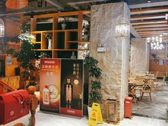 -香山湖家家宴(中山陵店)