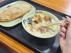 -禾诗夜市大饼油条(松江店)
