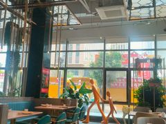 -红樱桃·欢乐餐厅(太原里店)