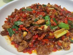 红椒炒碎肉-笨罗卜浏阳菜馆(龙华鹏润达店)