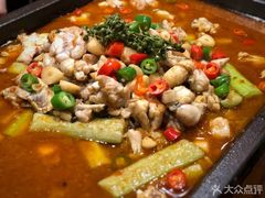 招牌藤椒牛蛙-红尘酒肉小馆