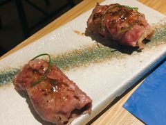 生牛肉火炙寿司-舞漁日料美人胶原锅(陆家嘴中心店)