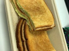 咖椰吐司-HELLO 27 意面·沙拉·帕尼尼