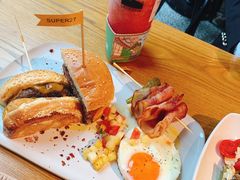 -HELLO 27 意面·沙拉·帕尼尼