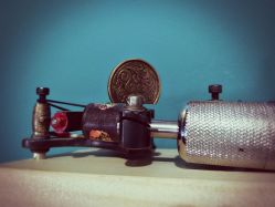 点击看大图 -刺客纹画纹身·洗纹身·穿孔饰品