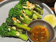 烤西兰花苔-SHAN山(前滩太古里店)