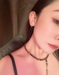 -鳌首刺青纹身 穿孔饰品店