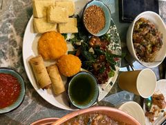 土司铜锅油焖鸡-浩海火烧云傣家菜(京广店)