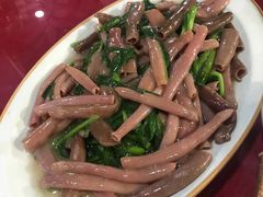 韭菜炒海肠-崴海渔村(虹梅路店)