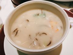 宋嫂鱼羹-湖滨28中餐厅·西湖宴·杭州君悦酒店