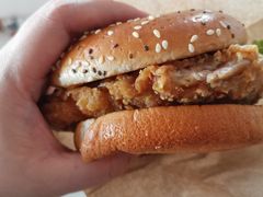 麦麦咔滋脆鸡腿堡-麦当劳(交道口店)
