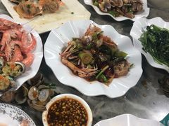 -亚龙湾8号(丁村万人海鲜广场店)