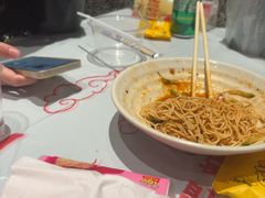 -肥肥虾庄·金牌油焖大虾(杨园滨江时代walk店)