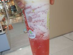 霸气生日草莓-奈雪的茶(金华永盛店)