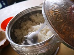 -大树下海鲜饭店