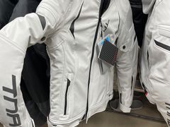 -清风顺源摩托车销售中心北京旗利(海淀店)