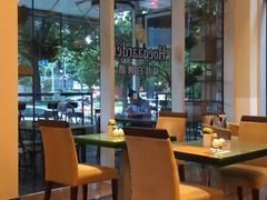 -上海浦东假日酒店逸庭咖啡厅